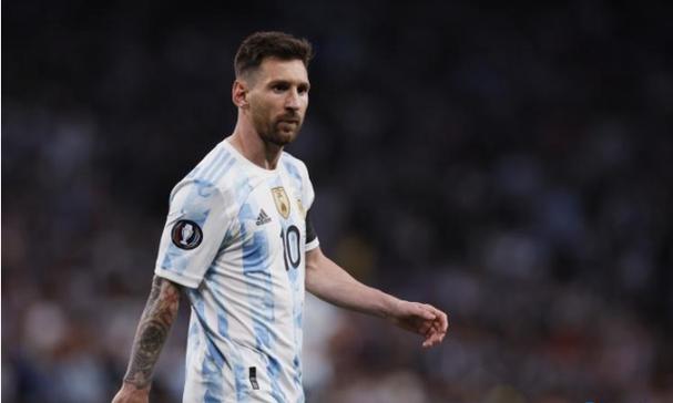 游戏世界的诗意漫游：在虚拟江湖寻天地哲思